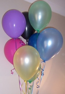19 adet farkl renklerde uan balon demeti 